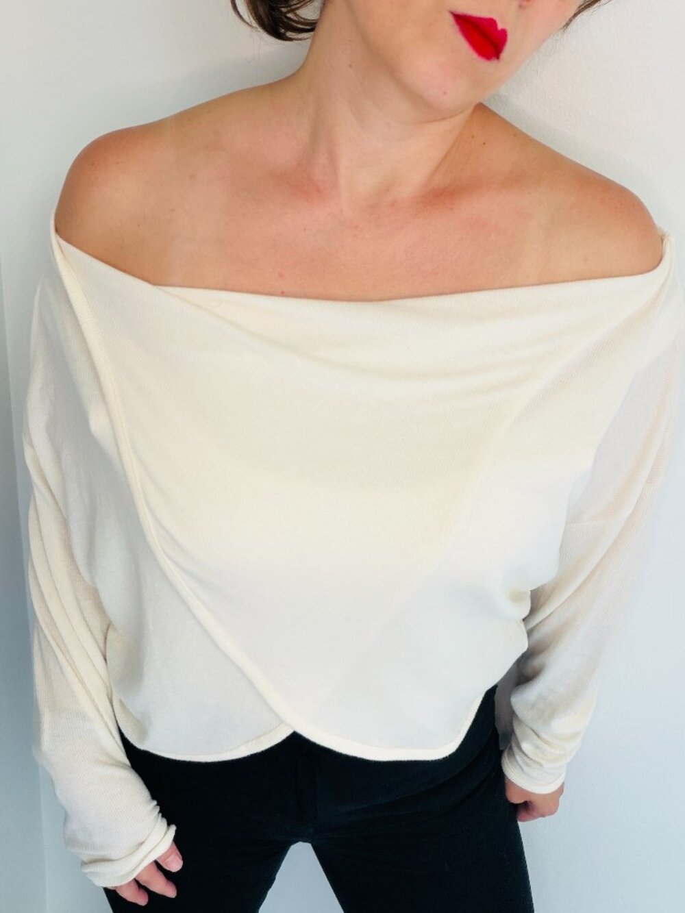Old Navy Ivory UltraLite Rib-Knit Twist-Front Performance Top- Large Petite